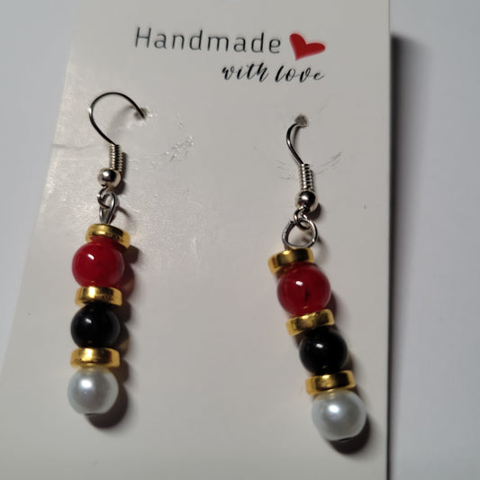 Red and Black Earrings 0342