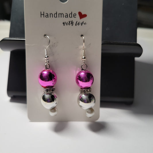 🎄 Silver & Hot Pink Earrings
