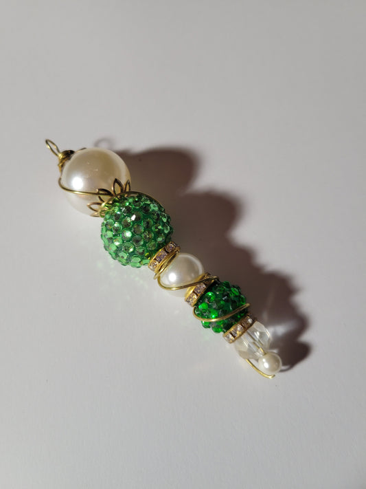 Green Beaded Ornament 0364